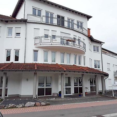 Moeblierte Wohnung Fuer 4 Personen - Kmk Monteure Mettlach Exterior foto